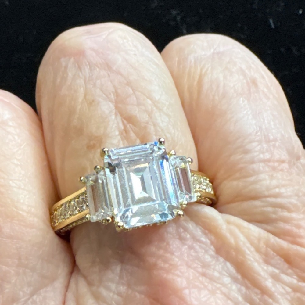 18k Gold Filled Emerald Cut Three Stone Cubic Zirconia Statement Ring Clear Sz 9